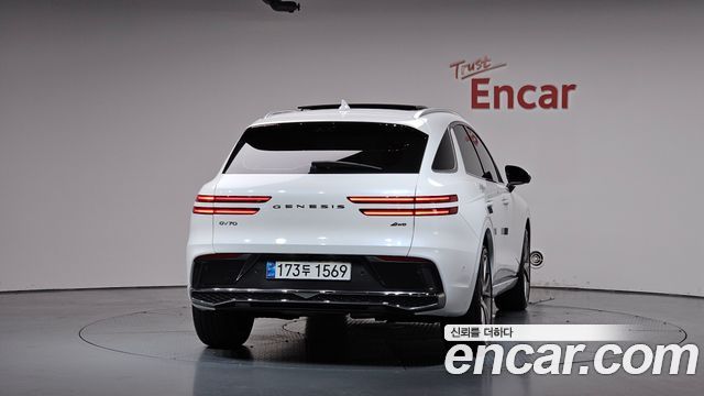Genesis GV70 2.5T Gasoline AWD - фото 3
