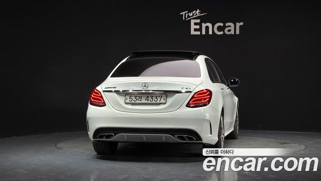 Mercedes-Benz C-Class W205 C43 AMG 4MATIC - фото 3