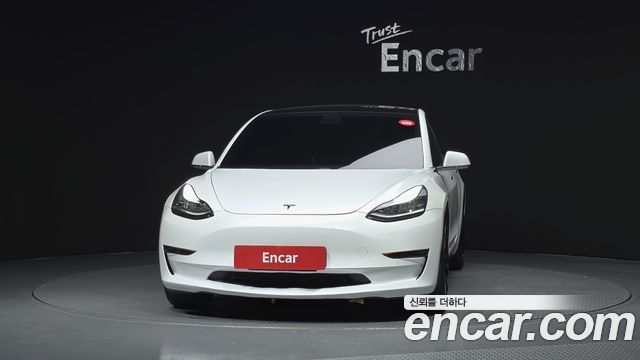 Tesla Model 3 Standard Range Plue RWD - фото 2