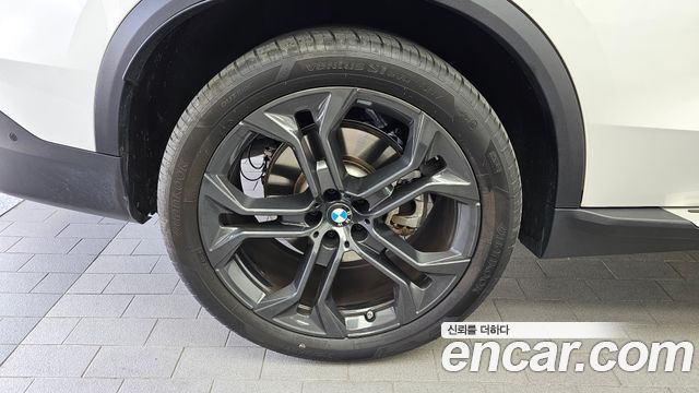 BMW X5 G05 xDrive 40i xLine - фото 4