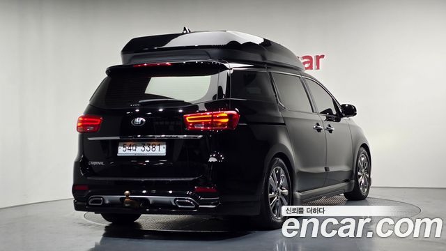 Kia Carnival Новый Gasoline 9-seater Limousine(Special vehicle) - фото 1