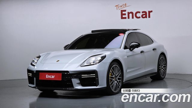 Porsche Panamera 4.0 GTS - фото 0