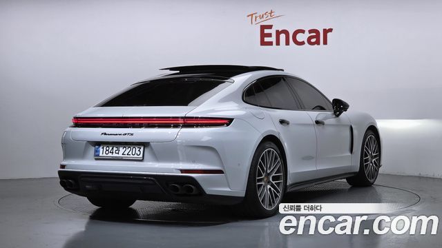 Porsche Panamera 4.0 GTS - фото 1