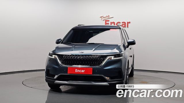 Kia Carnival 4-го поколения 9-Seater Noblesse - фото 1
