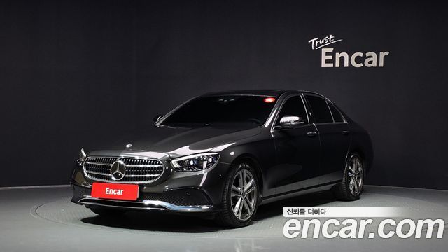 Mercedes-Benz E-Class W213 E350 4MATIC Avantgarde - фото 0