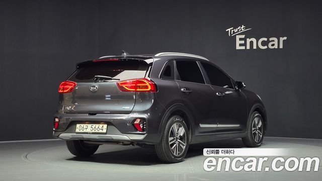 Kia Niro Новый 1.6 HEV Noblesse - фото 1