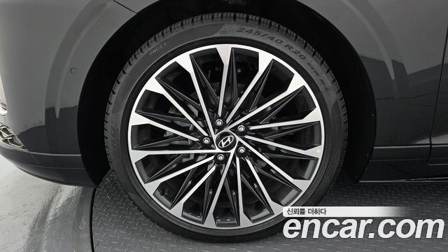 Hyundai Grandeur GN7 2,5 Gasoline 2WD Calligraphy - фото 4