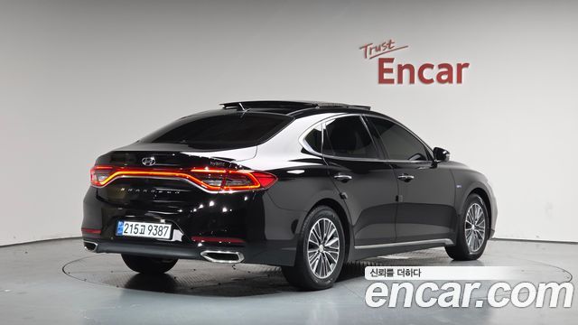 Hyundai Grandeur IG, гибрид Exclusive Special - фото 0