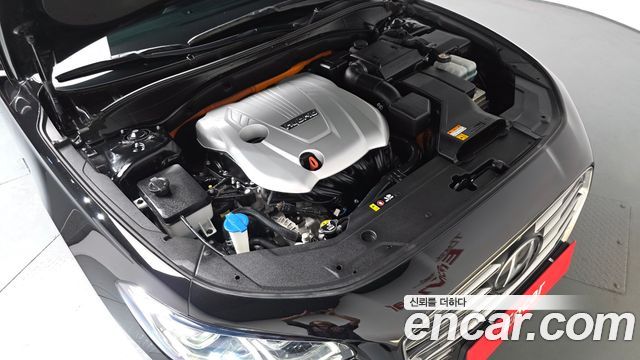Hyundai Grandeur IG, гибрид Exclusive Special - фото 4