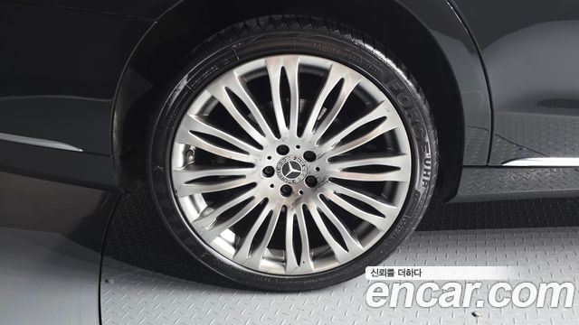 Mercedes-Benz S-Class W222 S560L 4MATIC - фото 4