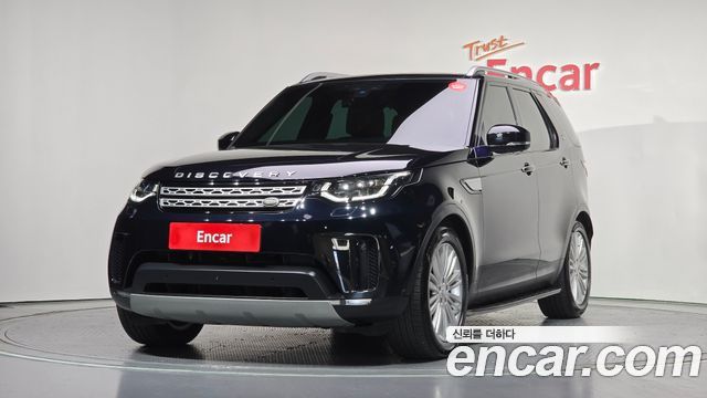 Land Rover Discovery 3.0 TD6 HSE Luxury - фото 0