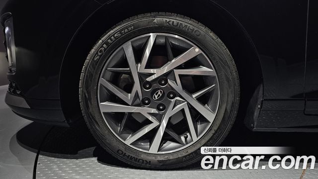 Hyundai Grandeur GN7 2,5 Gasoline 2WD Premium - фото 4