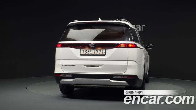 Kia Carnival 4-го поколения 9-Seater Prestige - фото 3