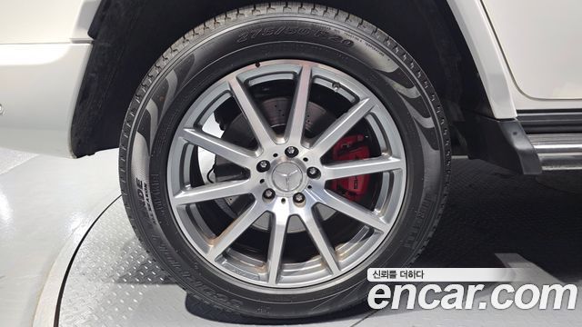 Mercedes-Benz G-Class AMG G63 - фото 4