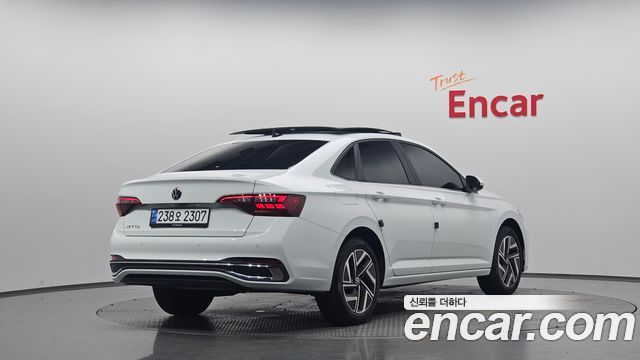 Volkswagen Jetta 7-го поколения 1.5 TSI Prestige - фото 0