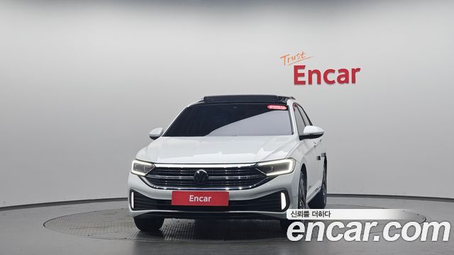 Volkswagen Jetta 7-го поколения 1.5 TSI Prestige - фото 1
