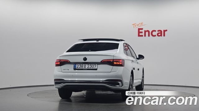 Volkswagen Jetta 7-го поколения 1.5 TSI Prestige - фото 2