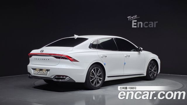 Hyundai Grandeur Новый IG 3.0 LPi Rent Car Exclusive - фото 1