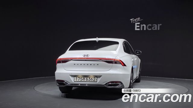 Hyundai Grandeur Новый IG 3.0 LPi Rent Car Exclusive - фото 3