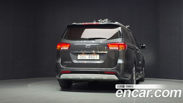 Kia Carnival Совершенно новый 9-seater Noblesse - фото 3