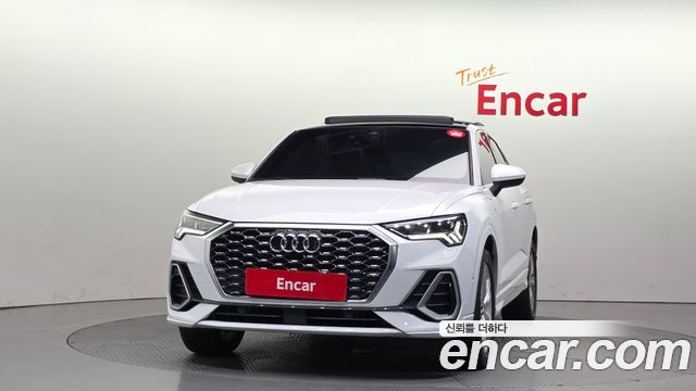Audi Q3 F3 35 TDI Premium Sportback - фото 2