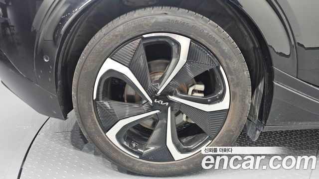Kia EV6 Long Range GT Line - фото 3