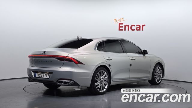 Hyundai Grandeur Новый IG 2.5 Calligraphy - фото 1