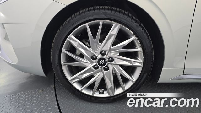 Hyundai Grandeur Новый IG 2.5 Calligraphy - фото 4