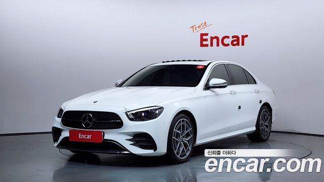 Mercedes-Benz E-Class W213 E220d 4MATIC AMG Line - фото 0