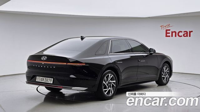 Hyundai Grandeur GN7 2,5 Gasoline 2WD Premium - фото 1