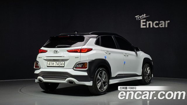 Hyundai Kona 1.6 Turbo 2WD FLUX Premium - фото 1