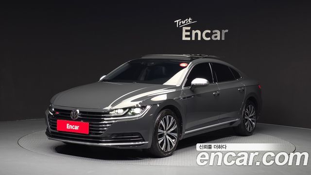 Volkswagen Arteon 2.0 TDI Premium - фото 0