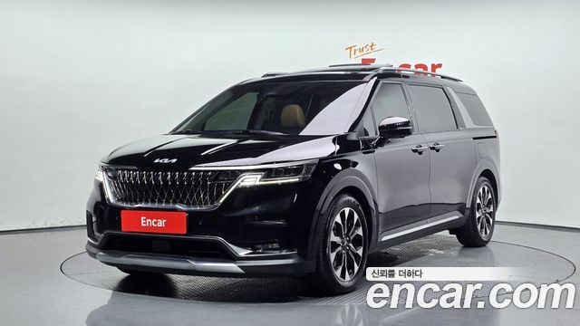 Kia Carnival 4-го поколения 7-Seater Signature - фото 0