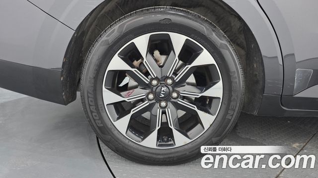 Kia Carnival 4-го поколения 7-Seater Signature - фото 4