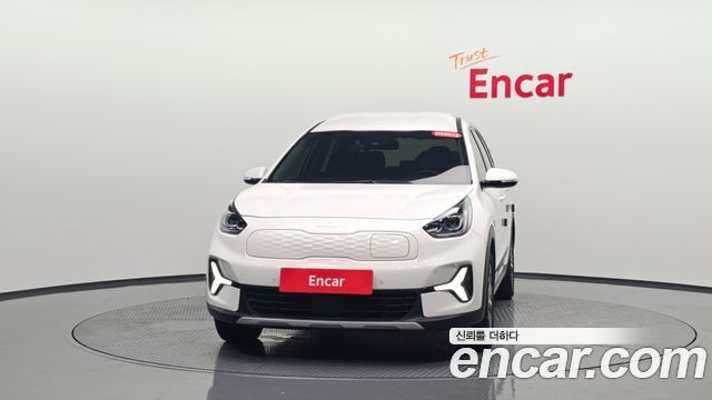 Kia Niro Earth - фото 1