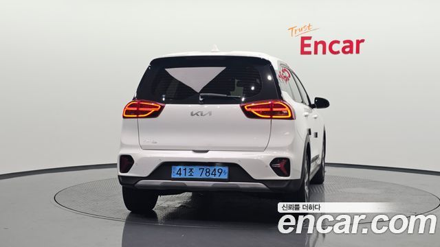Kia Niro Earth - фото 2