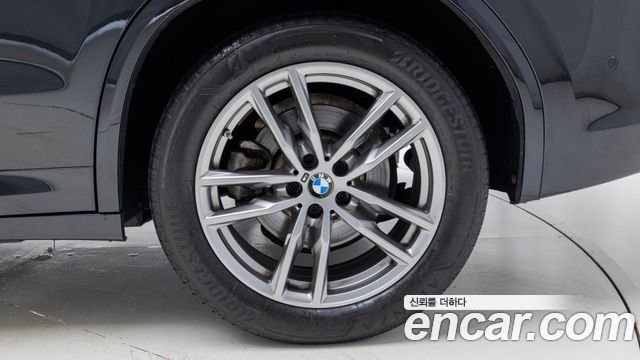 BMW X3 G01 xDrive 20i M Sport - фото 4
