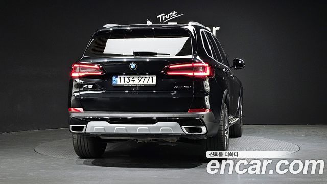 BMW X5 G05 xDrive 40i xLine - фото 3