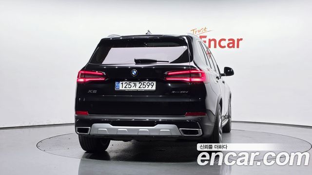 BMW X5 G05 xDrive 30d xLine - фото 3