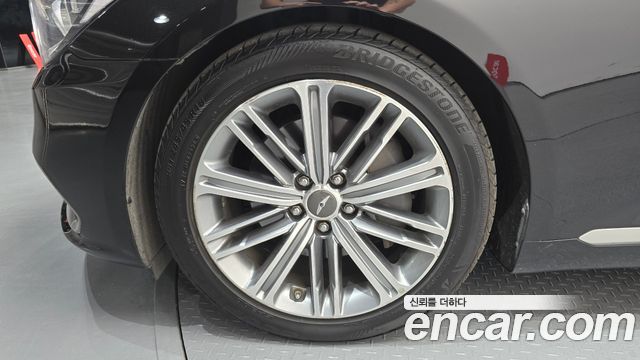 Genesis G80 2.2D AWD Luxury - фото 4