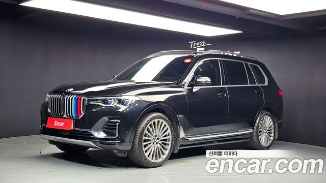 BMW X7 G07 xDrive 30d Design Pure Excellent 6-Seater - фото 0