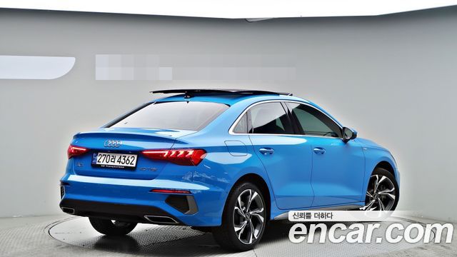 Audi A3 40 TFSI Premium - фото 1