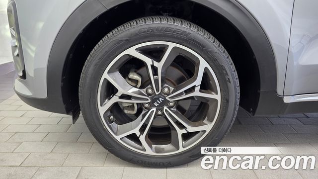 Kia Sportage Diesel 1.6 4WD Signature - фото 4