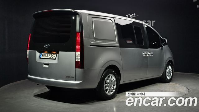 Hyundai Staria Cargo 5-Seater Modern - фото 1