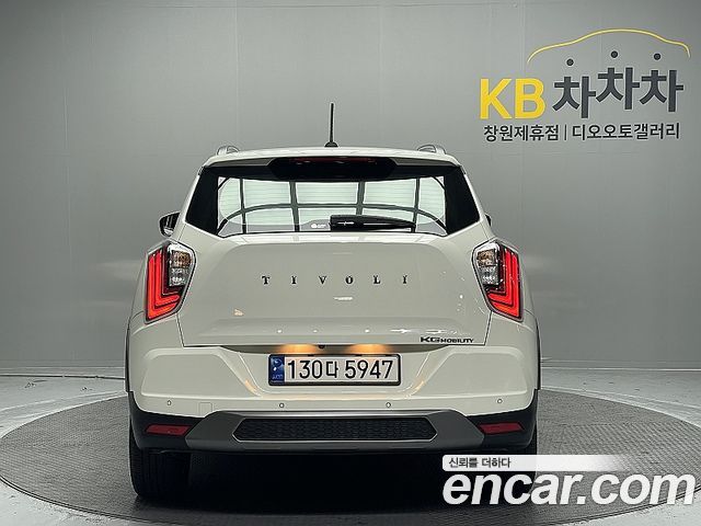 SsangYong Tivoli Новый 1.5 2WD V7 - фото 3