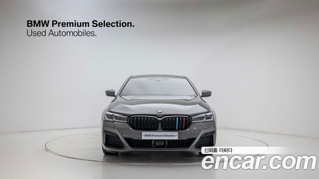 BMW 5-Series G30 523d xDrive M Sport - фото 2