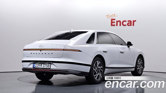 Hyundai Grandeur GN7 2,5 Gasoline 2WD Premium - фото 1