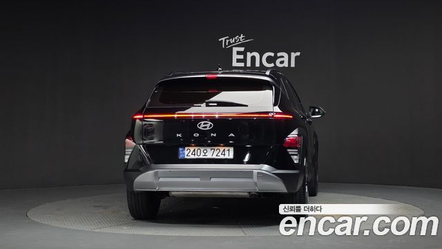 Hyundai Kona SX2 Gasoline 2.0 2WD Inspiration - фото 3