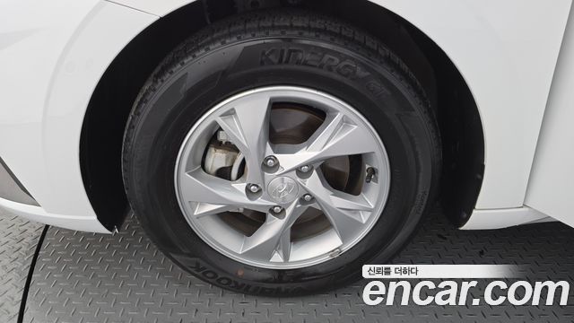 Hyundai Avante CN7 1.6 Smart - фото 4