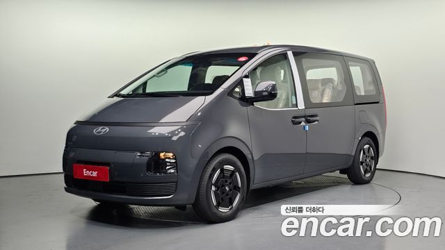 Hyundai Staria Новый EV Tourer 11-Seater Modern - фото 0
